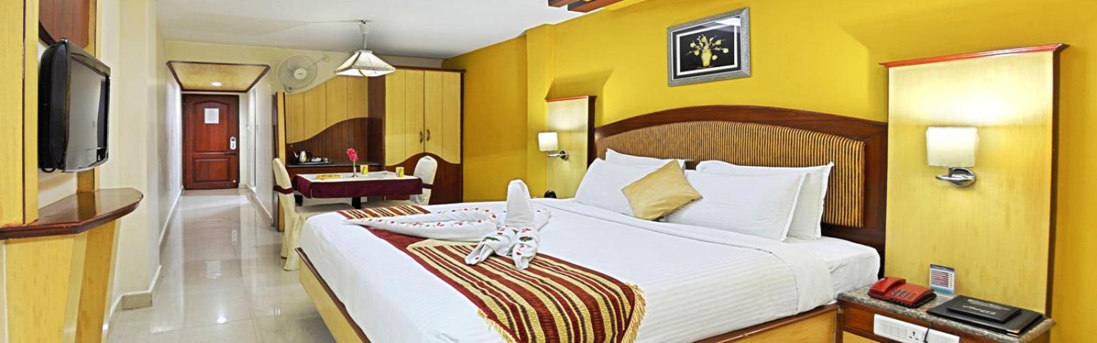 Ponmariresidency Hotel Ooty Kültér fotó