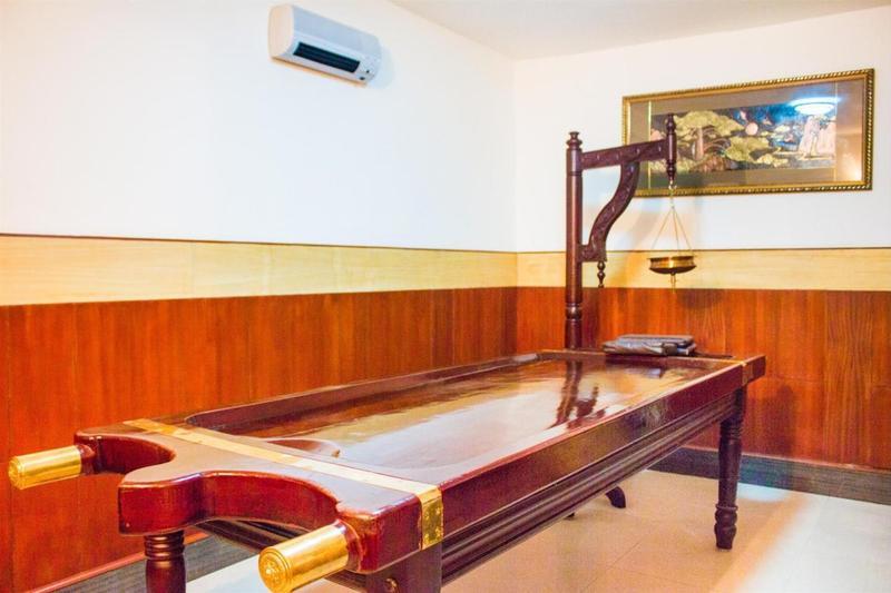 Ponmariresidency Hotel Ooty Kültér fotó